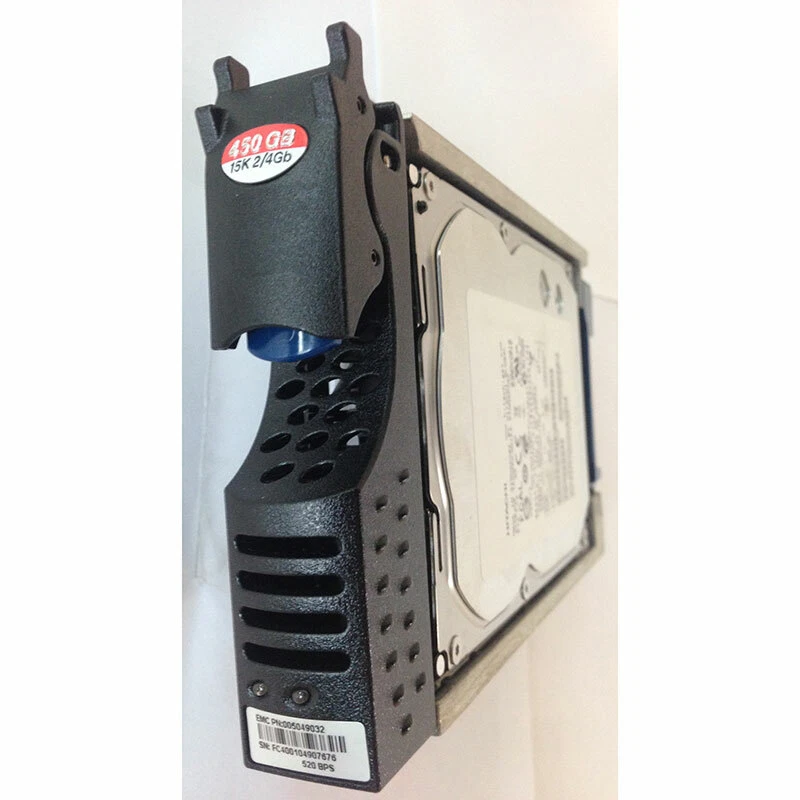 005049032 - EMC 450GB 15K RPM FC  3.5" HDD for all CX4's. CX3-80, -40, 40C, -40F - Image 1 of 1