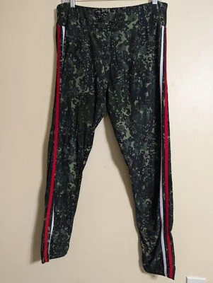 Leggings No Boundaries Junior para mujer (15-17), camuflaje. Foto 1 de 4