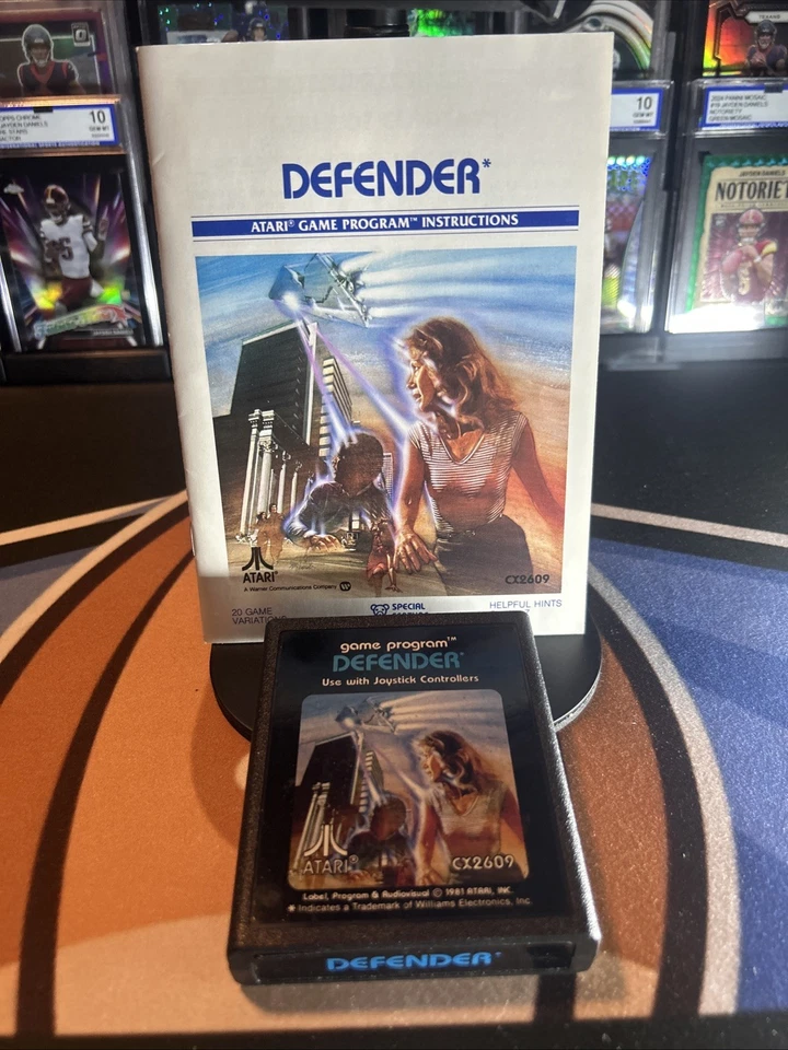 Defender Atari 2600 Vintage 1981 Video Game - With Manual - No Box - Image 1 of 1