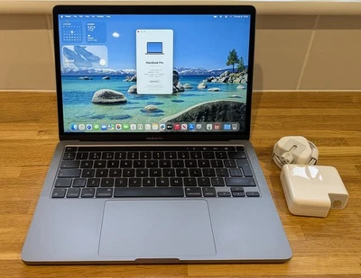 Apple MacBook Pro 13 A2338 2022 M2 3.2GHz 8GB 256GB Tahoe 26.01 OS Grey  R54 - Image 1 of 4