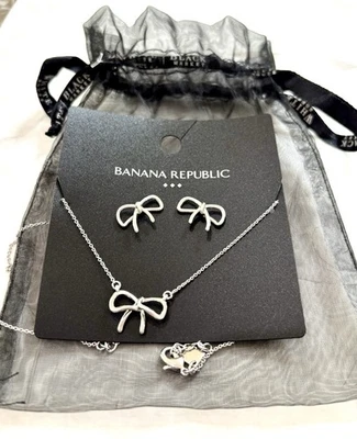 White House Black Market Banana Republic Necklace & Earring Set New 16” 3" Ext - Image 1 of 4