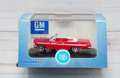 Oxford 87CI61002, 1961 Chevrolet Impala Convertible, Roman Red & White, HO Scale - Image 1 of 2