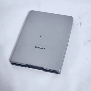 Toshiba PA2669U silber/grau 3,5" 1,44MB/720kb IDC externes Diskettenlaufwerk - Bild 1 von 7