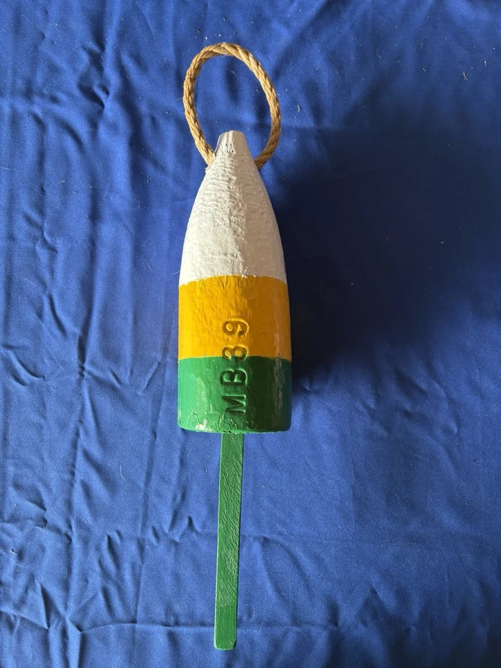 Bouy de langosta de madera Foto 1 de 3