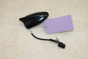 2017-2020 Fiat 124 Spider Roof Antenna OEM MZ48 - Picture 1 of 5