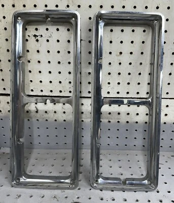 1976 - 1977 Oldsmobile Cutlass фары ободки ободок отделки - Изображение 1 из 2