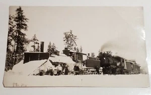 Locomotora y tripulación de motor de vapor 1318 fotografía de ferrocarril/tren de colección en nieve+ - Imagen 1 de 12