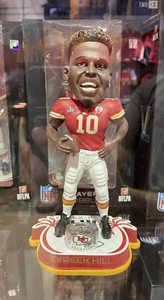 Tyreek Hill Kansas City Chiefs Super Bowl LIV Champions Bobblehead Limited 2020 - Picture 1 of 2