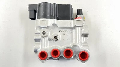 15-17 MCLAREN 650S SUSPENSION HYDRAULIC PUMP VALVE BLOCK 11B1302CP OEM *NOTE* - Image 1 of 4