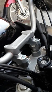Handlebar Risers for Honda XL1000V Varadero - Up/Back: 1.10/0.70 inches -28/18mm - Imagen 1 de 8