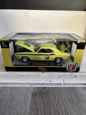 M2 Machines 1:24 Scale 1971 Dodge Challenger R/T NIB - Image 1 of 4