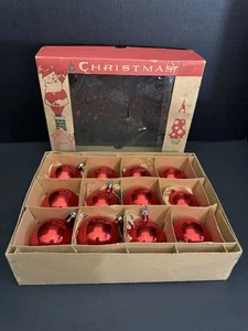 Vintage Fantasia Glas Weihnachtsschmuck Schachtel mit 12 roten Kugeln Polen 2,5 Zoll - Bild 1 von 6