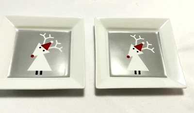 Crate and Barrel Christmas Reindeer Appetizer Plates, 6", Set of 2 - Image 1 of 3