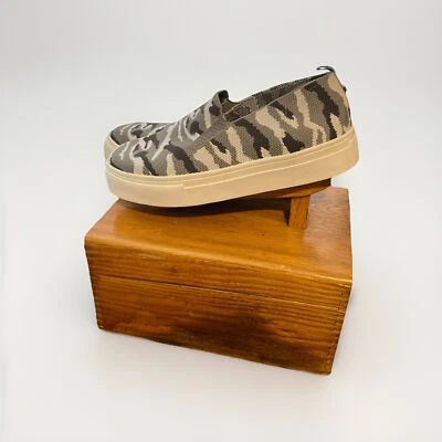 Steve Madden Women's Platform Sneakers Camo Sneaker Comfortable Size 8.5 Gray - Image 1 of 4