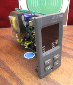 West 3500 Temperature Controller for Fanuc Ovens CNC - Picture 1 of 4