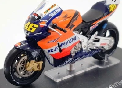 Honda Rc211V Valentino Rossi 2002 Champion Bike 1:24 Collection Book type Japan - Image 1 of 4