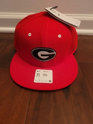 NUEVO Georgia UGA Bulldogs Nike True Dri-Fit Rojo Gorra Sombrero Adulto 7 3/4 Foto 1 de 4