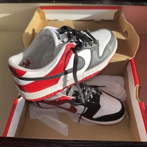Nike Dunk Low GS Gym Red Black White UK 4.5 - Great Condition - Lightly Used - Picture 1 of 5