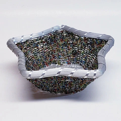 IHI Star Shaped Silver Metal Wire Woven Beaded Bowl Basket Made In India -UNIQUE Cover