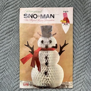 Honeycomb Snowman 1960 Unopened Art Tissue Centerpiece Christmas Decoration - Picture 1 of 4