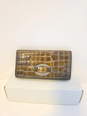 Impresionante Cartera Grande Brighton Verde Marrón Estilo Caimán Cuero 7 pulgadas/Sin Correa Foto 1 de 4