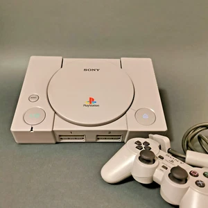 console PS1 Fat Grigia Pal Completa di joystick SONY Playstation 1 Originale - Foto 1 di 11