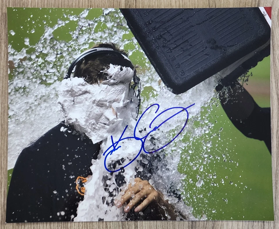 Foto firmada por Kevin Gausman 8x10 Baltimore Orioles RAD Foto 1 de 1