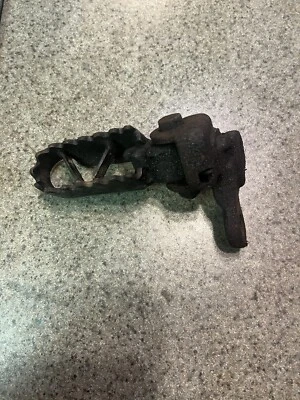 Yamaha Yz 250 Yz 400 1977 estribo montaje  Foto 1 de 4