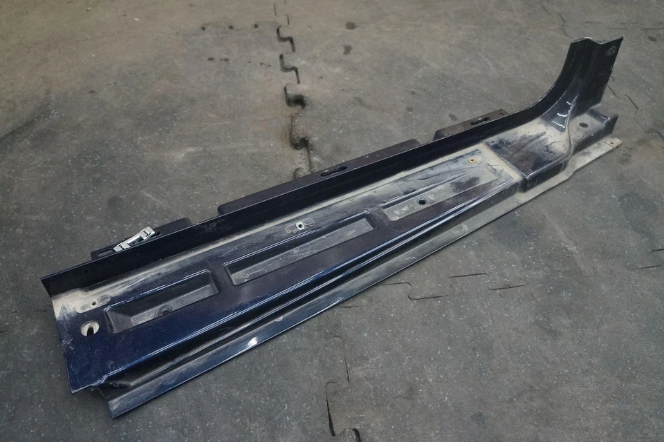 Cubierta del umbral de la puerta basculante del lado derecho del pasajero panel de ajuste azul verdadero Dodge Viper 14 Foto 1 de 4