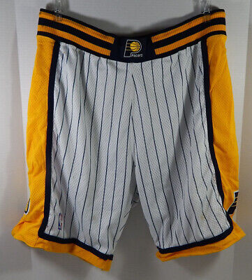 2001-02 Indiana Pacers #20 Game Used White Shorts 42+2 DP25241 • 149.99$