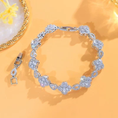 Pulsera de flores enchapada en plata para mujer circonita cúbica micro pavimentada joyería de boda Foto 1 de 4
