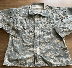 US Army ACU Digital Camo Uniform Military Shirt Size Medium Short Jacket Pockets - Picture 1 of 9