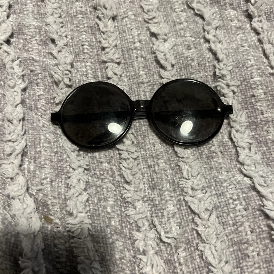 Vintage 1970 Oversized Round Sunglasses Cool-Ray Polaroid Made in Italy - Image 1 of 4