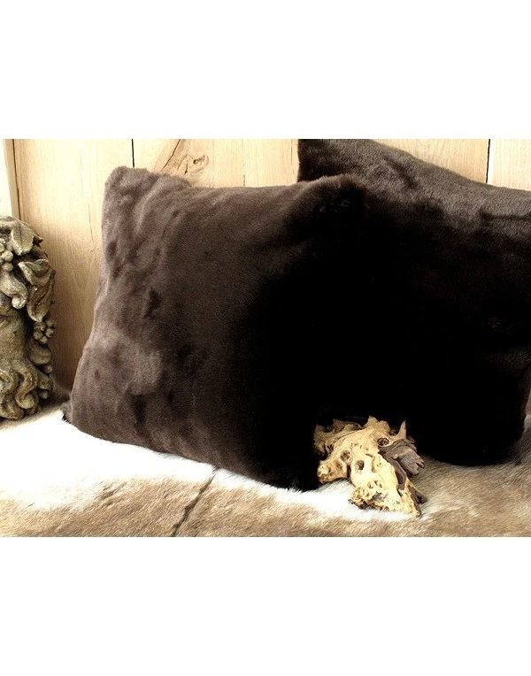 Cojín de piel sintética de bisonte Foto 1 de 1