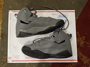 2016 Nike Air Jordan True Flight BG cool grau & schwarz Jugend 6 Schuhe Turnschuhe - Bild 1 von 7