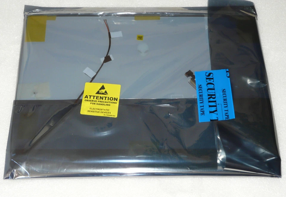 Neu Original ALIENWARE M15 R3 R4 UHD 4K 15.6 " Oled Weiß Komplett Display 3FCDD - Bild 1 von 2