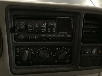 Equipo de audio Radio Am-fm-estéreo-cd Reproductor Opt UN0 Se adapta a 96-05 ASTRO 347769 Foto 1 de 4