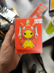 Pokemon Magikarp & Gyarados Poncho Deck Box - Picture 1 of 1