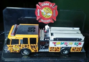 1999 Limited Edition Code 3 Collectibles Toys “R” Us Inferno Pumper Fire Engine - Picture 1 of 9