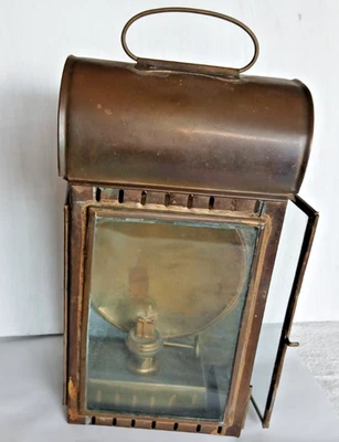Vintage Brass Ship’s Cabin Lantern Kerosene Oil Lamp w/ Glass Panels & Reflector - Image 1 of 4