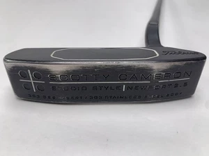 Scotty Cameron Studio Style Newport 2.5 Black Putter 34" Mens RH - Picture 1 of 6