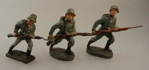 Posten 3 Duro und Schusso Soldaten mit Gewehr im Sturm ab/um 1930 (88181) - Picture 1 of 11