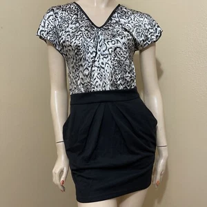 Women’s Black Leopard Print Polyester Casual Satin Top Metal Zip Size S Dress - Picture 1 of 12