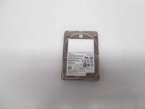 NEW Seagate ST900MM0099 900GB 10K 2.5" SAS 12Gbps 12G Hard Drive Server Dell HP - Afbeelding 1 van 1