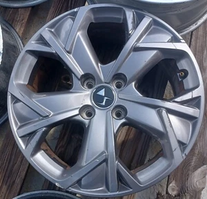 Jante Alu DS DS3 Crossback 17 Pouces - 6.5Jx17 CH4-32 9825287080 - Modèle uni (D - Picture 1 of 7