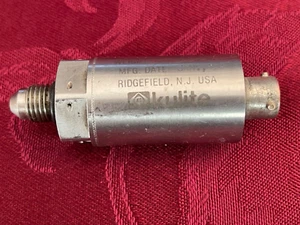 Augusta Helicopter Kulite Pressure Transmitter IPT-20-1000-150G, 109-0729-24-7 - Bild 1 von 4