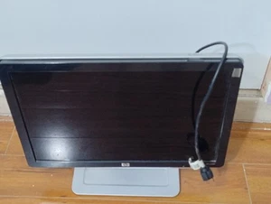 HP w1907 Widescreen LCD Monitor 19" DVI VGA Built-in Speakers 435820-101 RK283AA - Picture 1 of 5