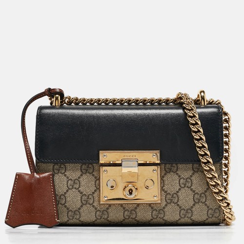Borsa a tracolla piccola Gucci nera beige GG Supreme in tela e pelle con lucchetto