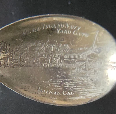 3 3/4" Raro - Mare Island Navy Yard Gate Vallejo CA - Cuchara de recuerdo esterlina Foto 1 de 4