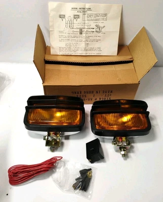 Vintage Fog Light System - Pair of Heavy Duty Amber Lens Off-Road Truck Lights - Image 1 of 4